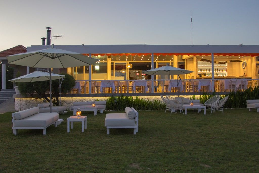 Argile Resort Mantzavináta Exterior foto